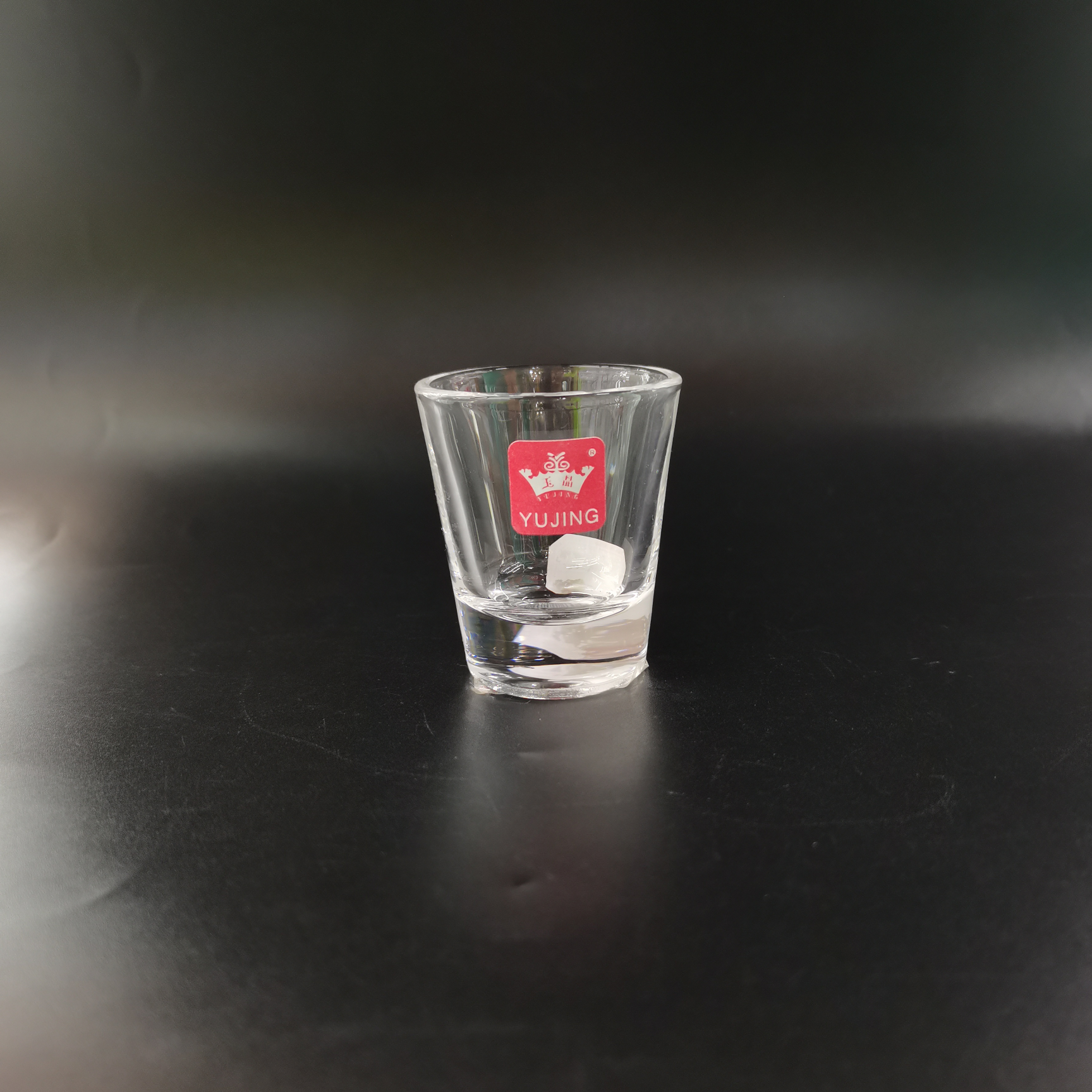 YJ9005-1 玉晶晶白料玻璃小白酒杯