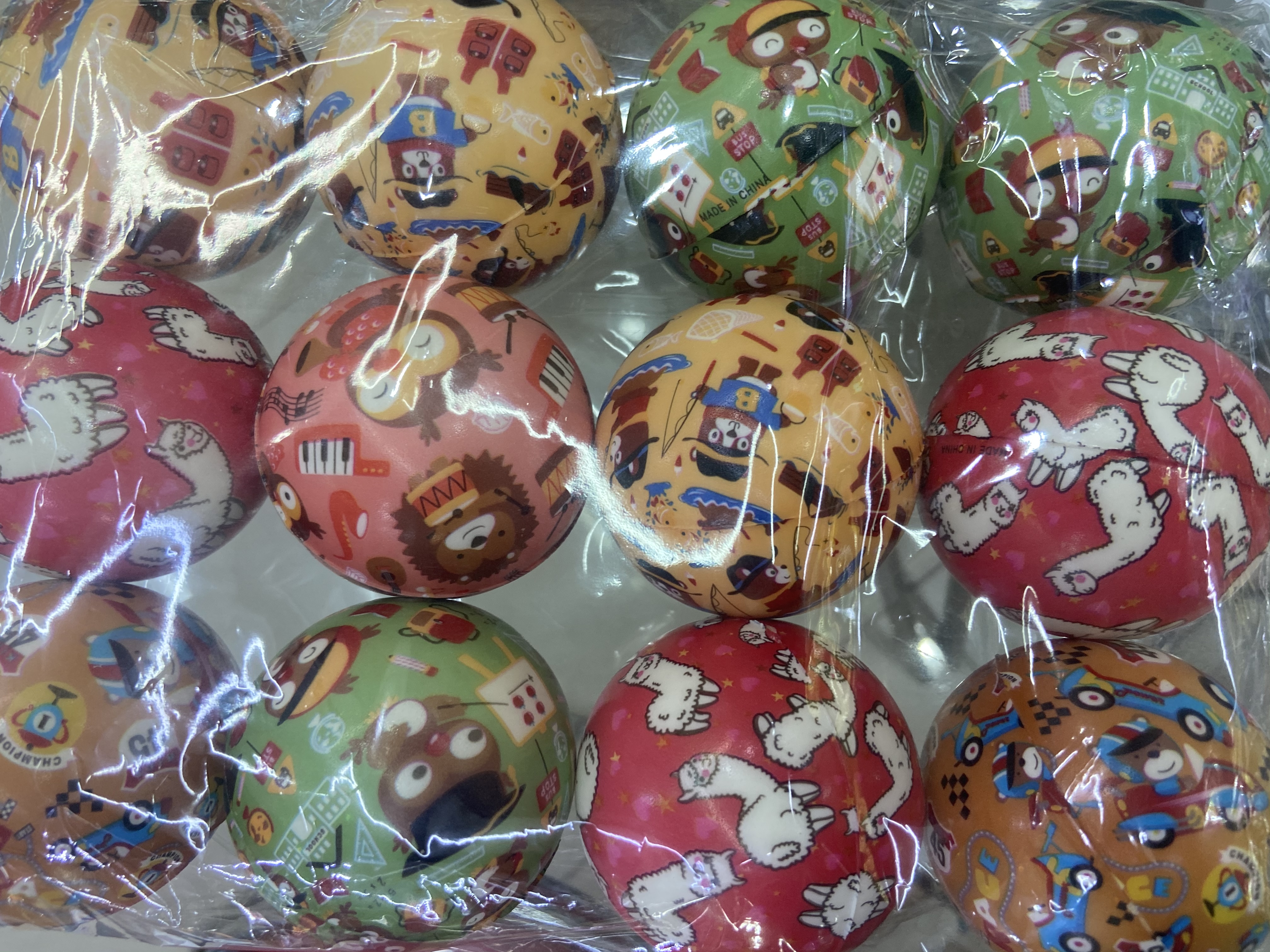 Factory direct sales 6.3 cm 4-color candy-colored five-pointed star balls for girls and boys, sponge balls, foam balls, children's toys. 12/opp Item Picture