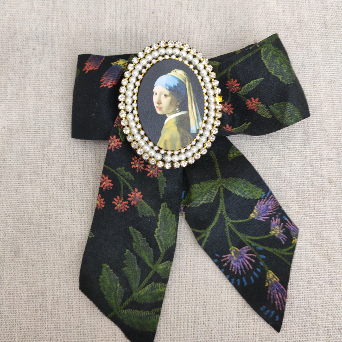 Vintage diamond bow fabric corsage pin floral ribbon bow tie Brooch blouse for women with accessory necklaces