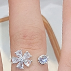 Light luxury small cold wind flash diamond zircon ring ring