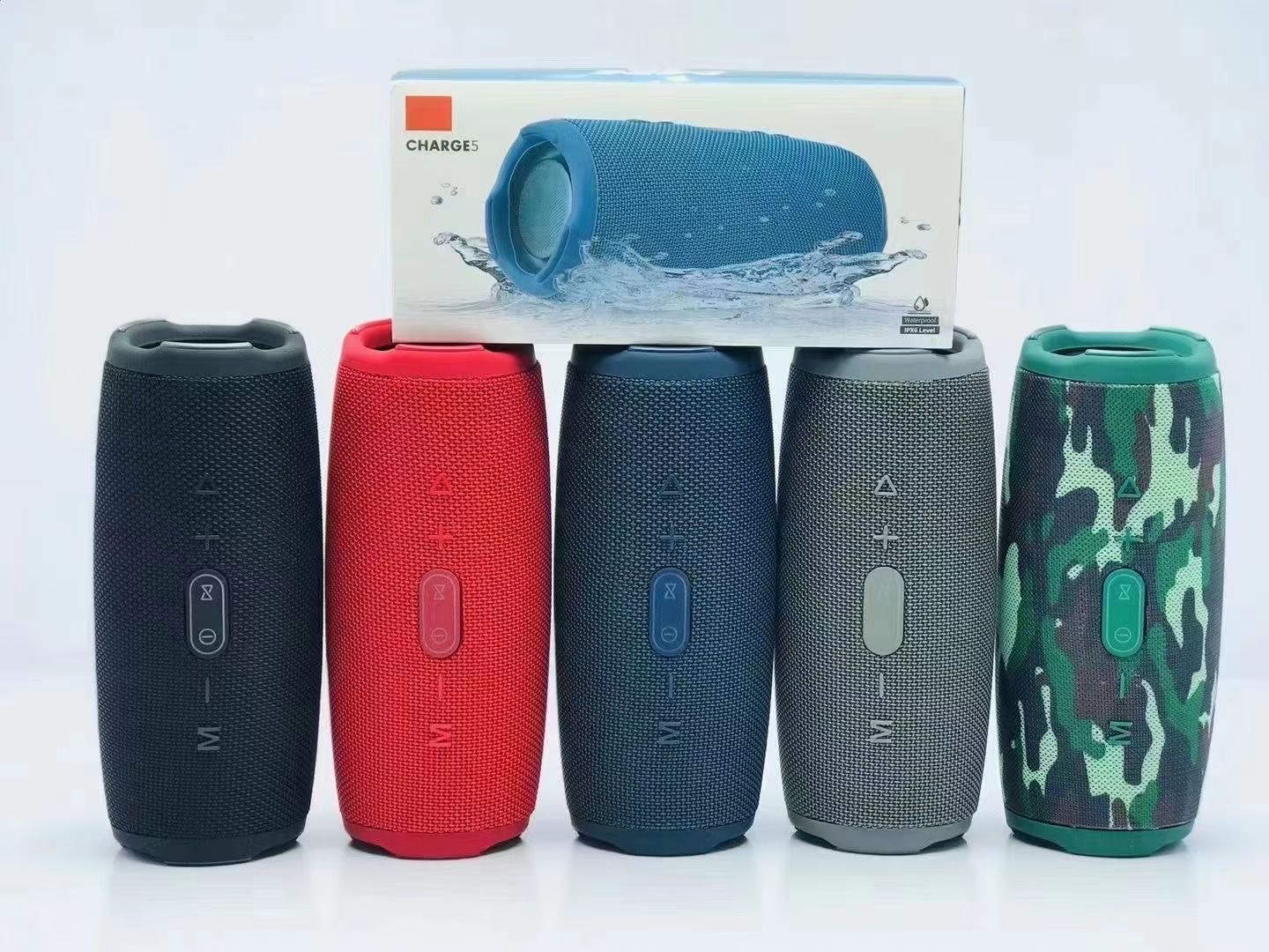 The B7 War Drum CHARGE5 supports TWS, Aux, and 3DTouch detail image 5