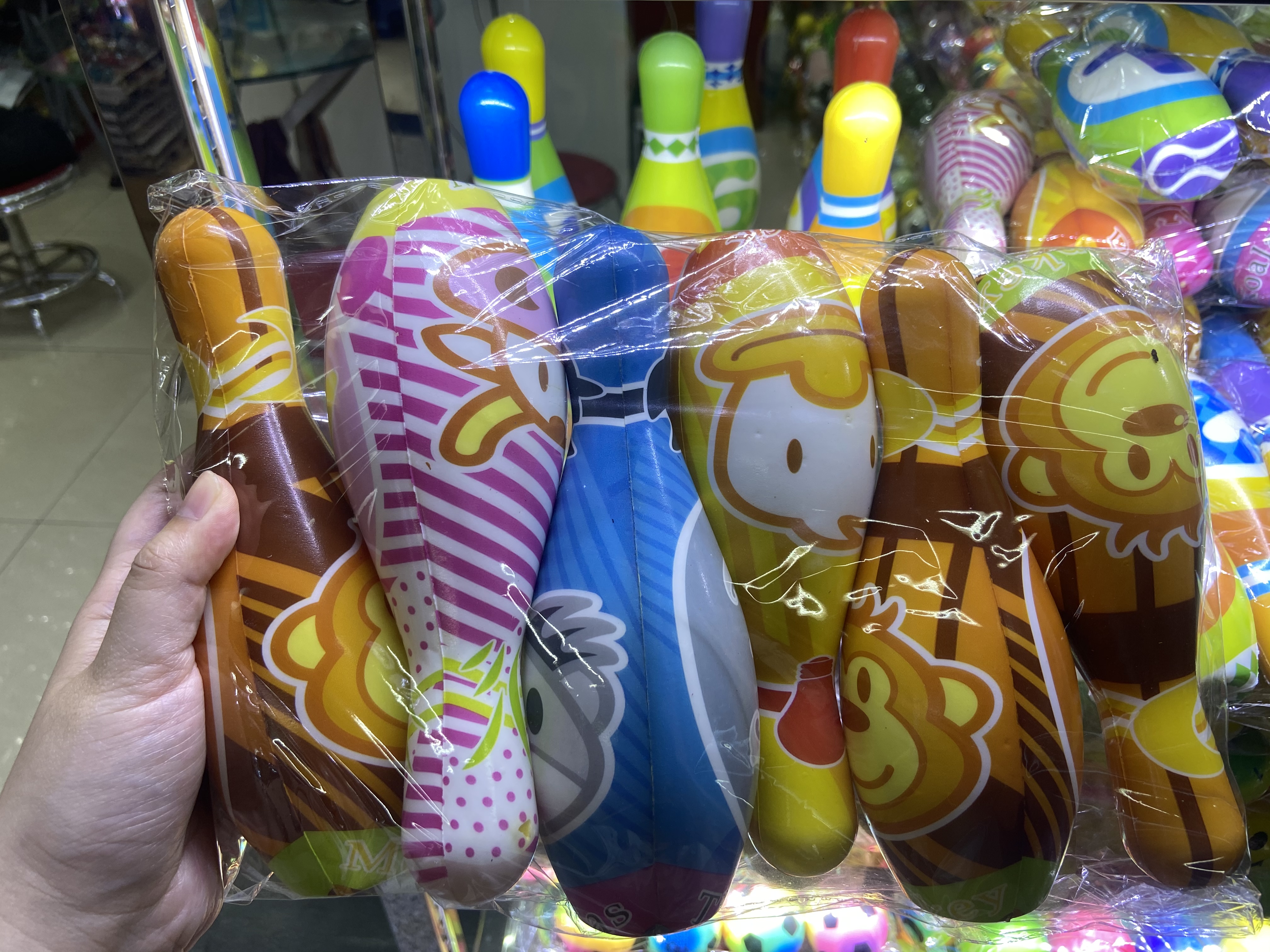 Fábrica directa dibujos animados animales bolos esponja bola de espuma juguetes para niños detail image 6