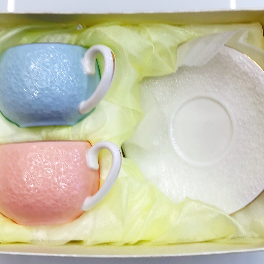 Caja taza y platillo