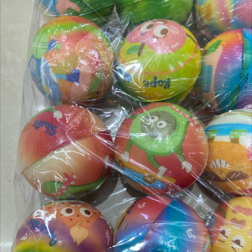 Factory direct sales: 6.3 cm fruit park sponge balls, fruit concert avocado pu balls details Picture