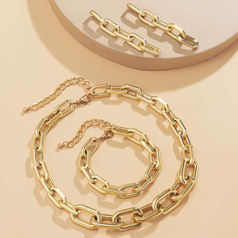 A set of 3 European and American InS-style thick chain necklaces, bracelets and stud earrings, a trendy, slimming, high-end and elegant choker Specification image