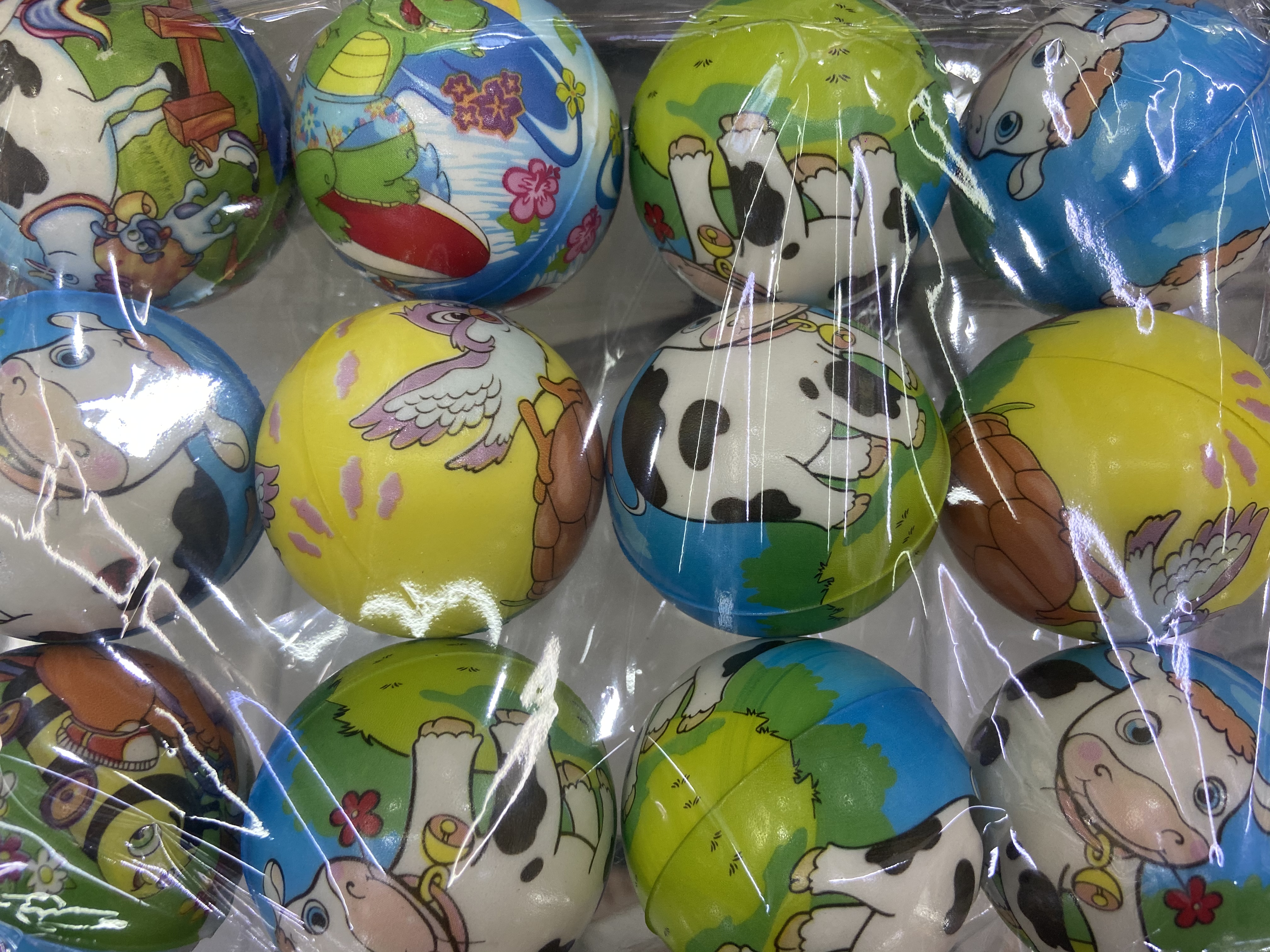 Factory direct sales: 6.3 cm grassland cow forest sponge balls, foam balls, children's toys details Picture