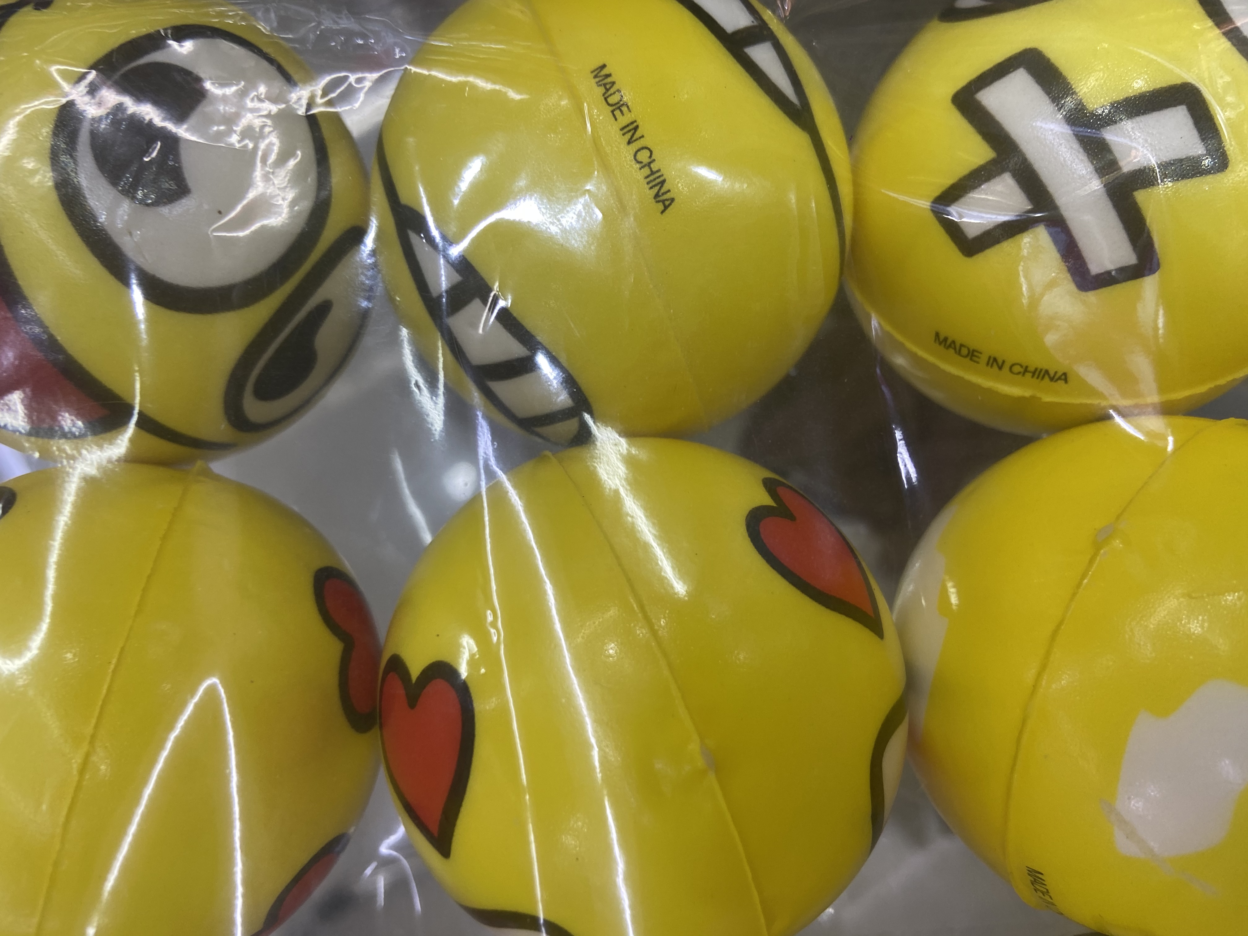 Factory direct sales 6.3 cm yellow various label funny girl and boy toys, sponge balls, foam balls, children's toys. 12/opp Specification image