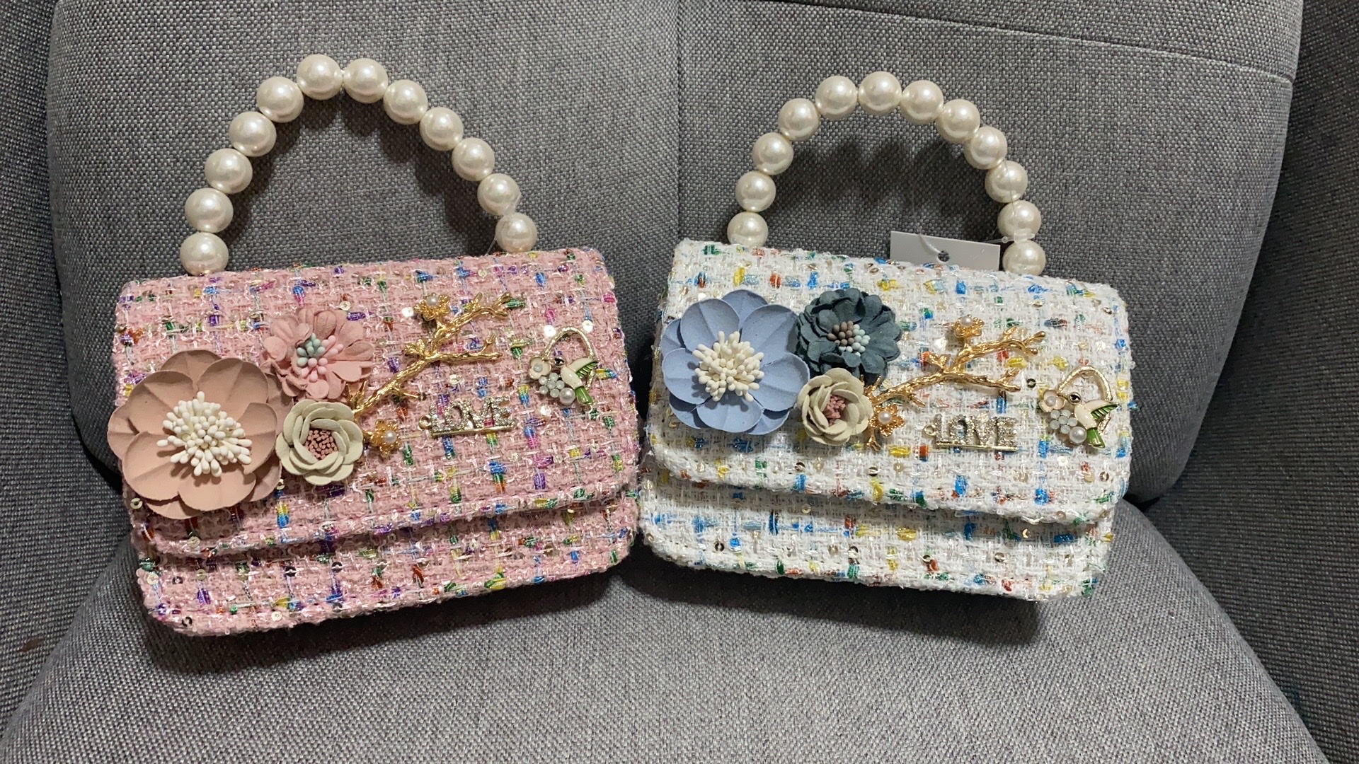 Handmade design of bags details Picture