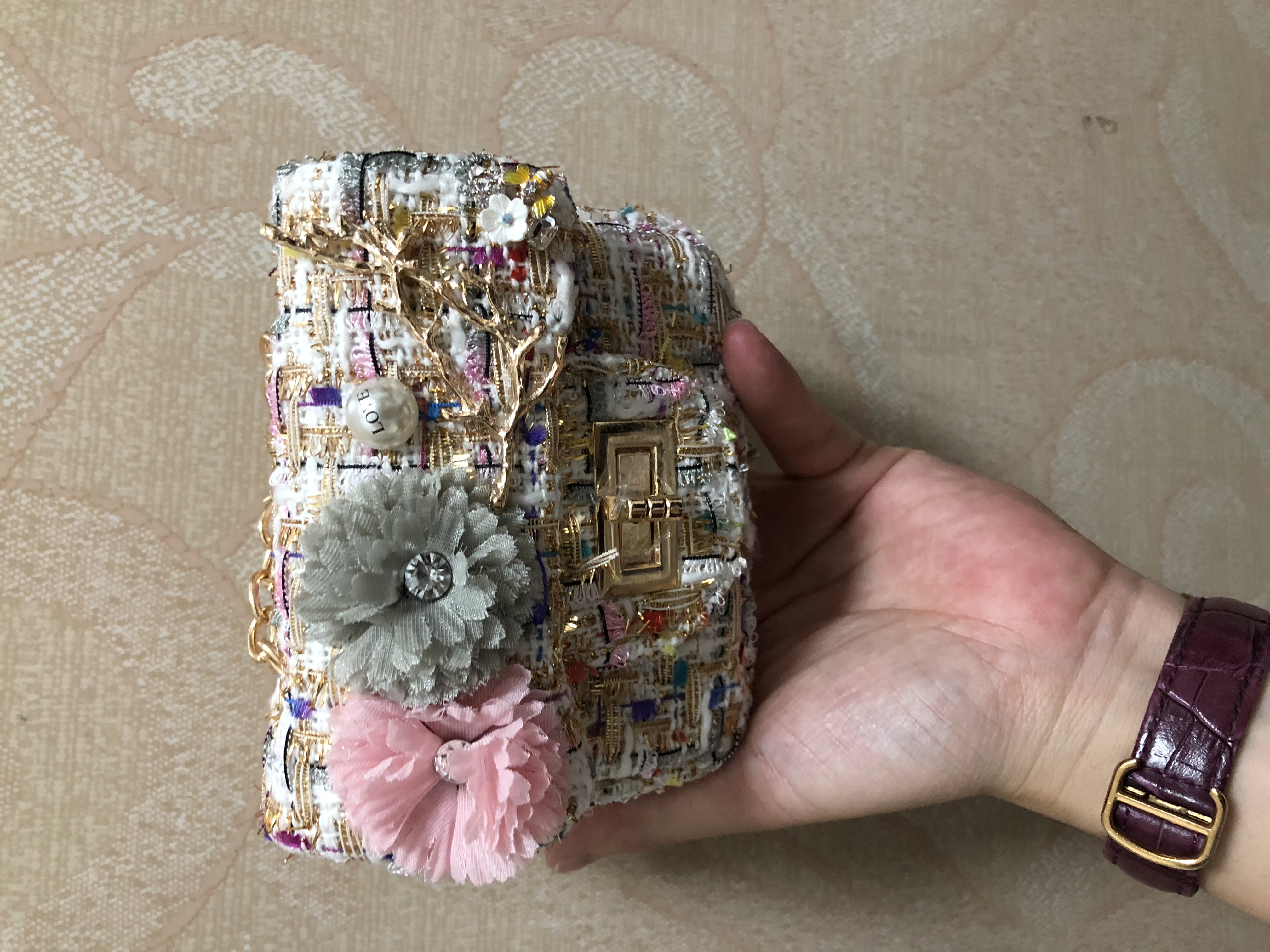 Pendant bag 102 Application Scenario