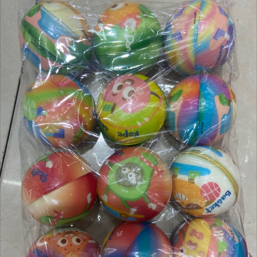 Factory direct sales: 6.3 cm fruit park sponge balls, fruit concert avocado pu balls detail image 2