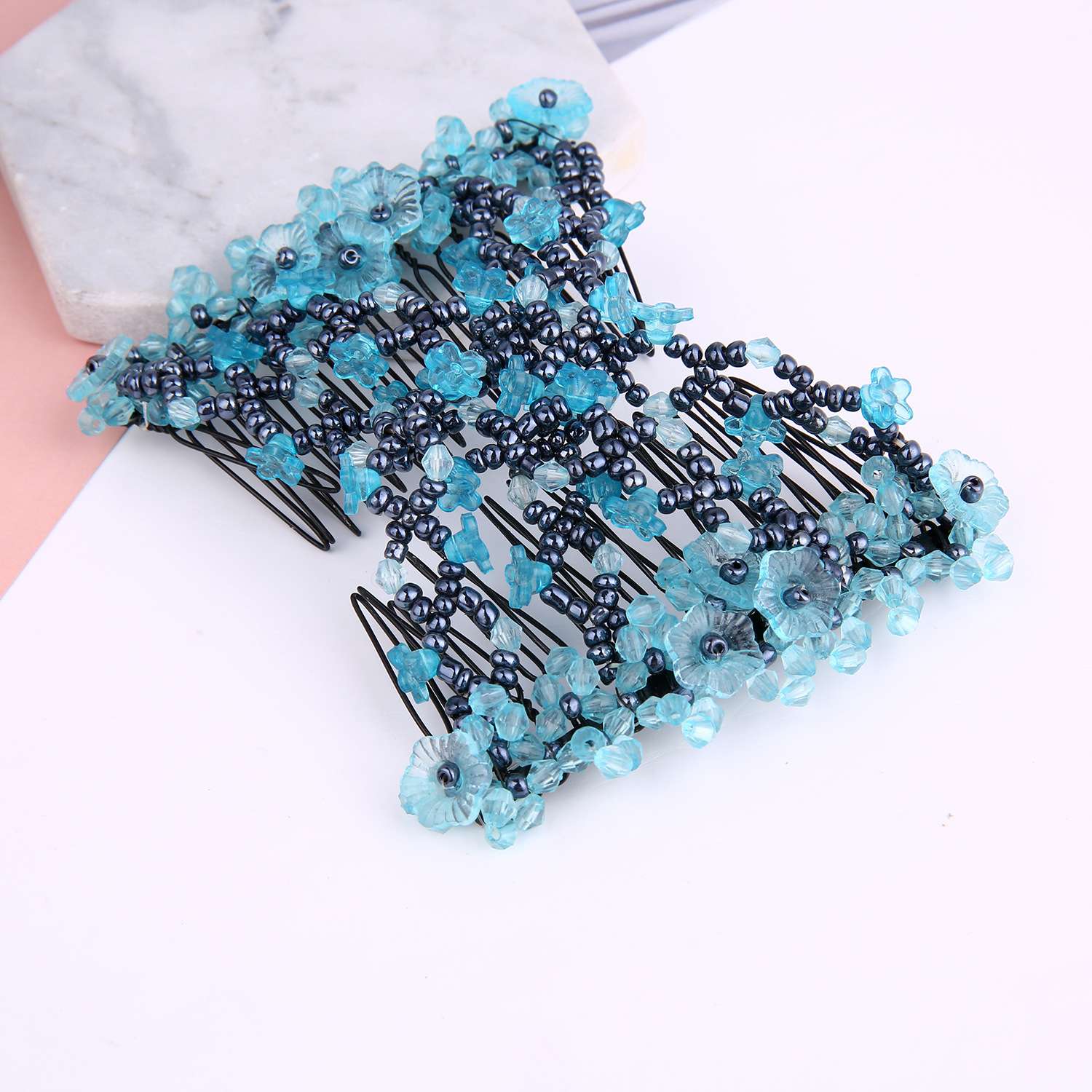 FLY02 Korean version Magic Hair Comb, Versatile Hairstyles, double-row hair comb, Korean version trumpet flower, high-end Magic Versatile hair clip, hair comb, multi-functional updo, headwear wholesale detail image 2