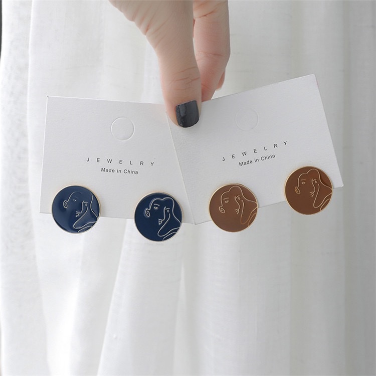 Korean style, simple and ins-style, fun abstract face earrings, personalized and versatile oil painting ear clips and ear needles detail image 4