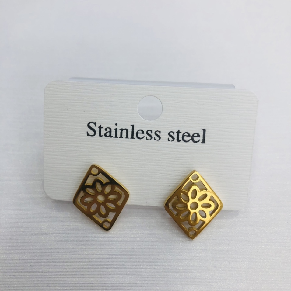 Diamond-shaped hollowed-out stainless steel earrings for girls
