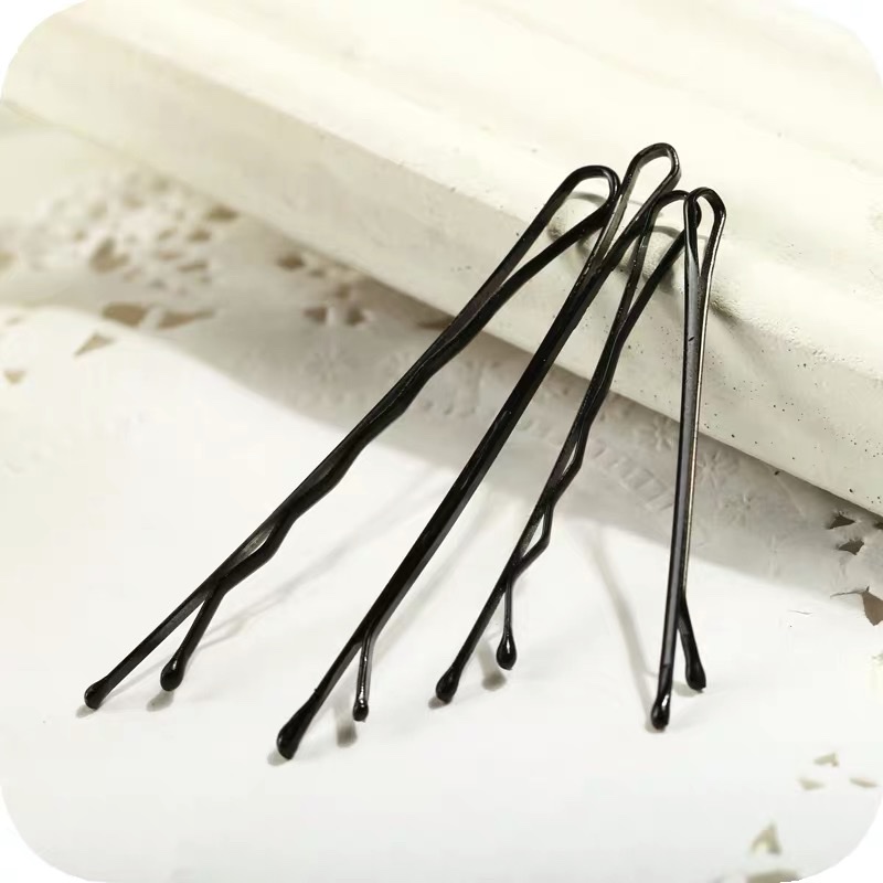 Korean black U-shaped small clip headwear for adults, bangs, straight clips, side clips, top clips, hair clips, and hair accessories for women Item Picture