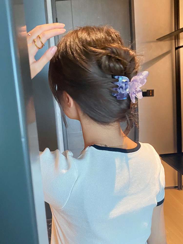 Super ethereal butterfly hairpin, medium-sized, half tied at the back of the head, hairpin with a mermaids' color resin hairpin for women Specification image