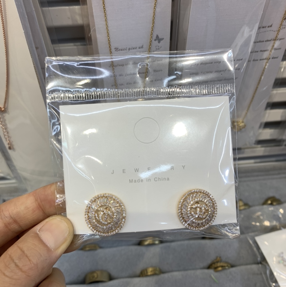 Earrings 037 Copper plated zircon gold