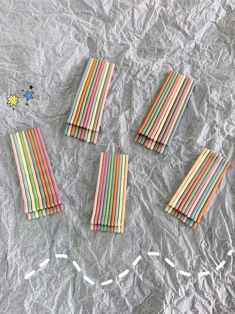 The ins Korean version of the Internet celebrity colorful hairpin is a versatile candy-colored hairpin for girls. It features a one-piece clip with a side clip and a small headpiece for girls detail image 4