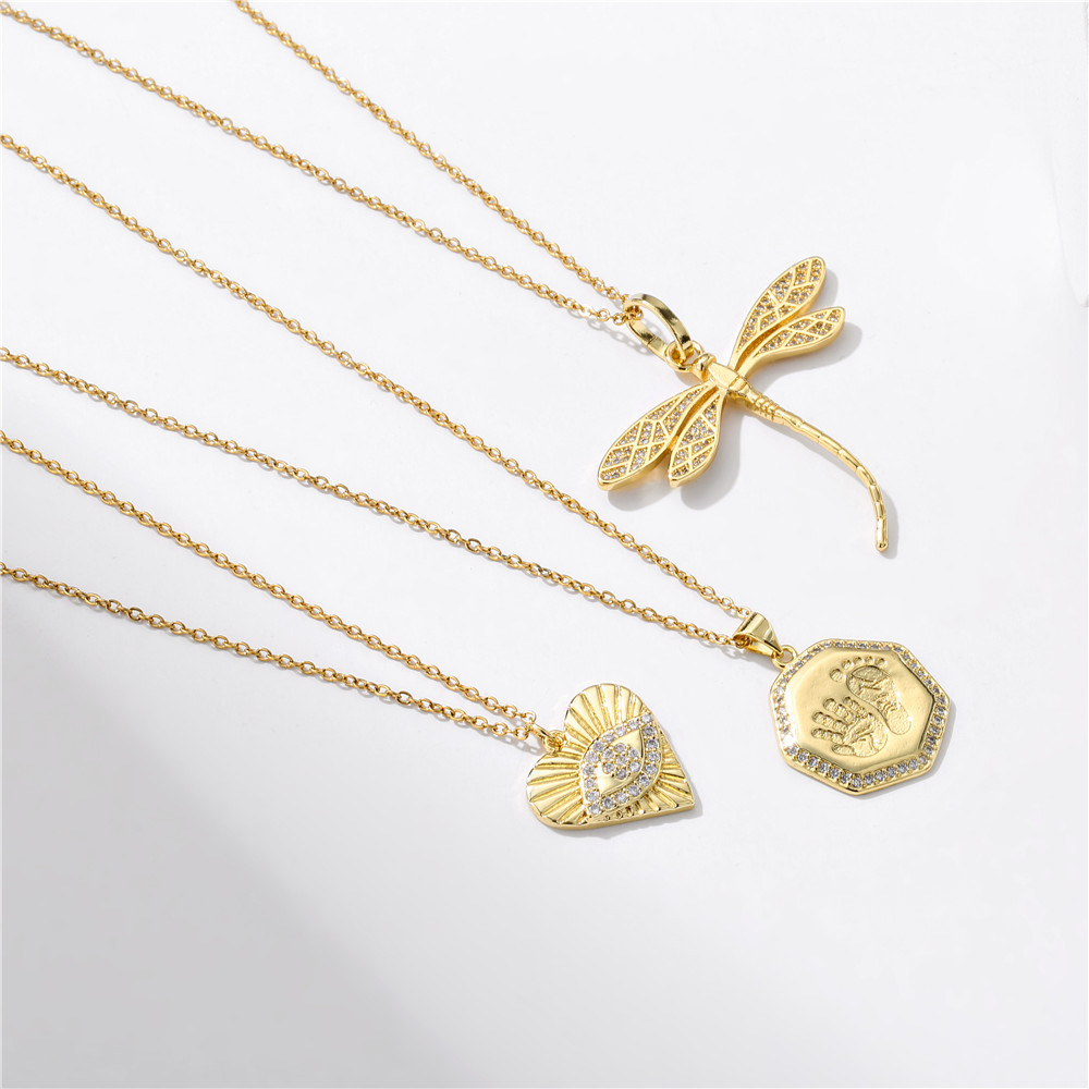 Fashionable and individual eye lock foot dragonfly pendant necklace for women details Picture