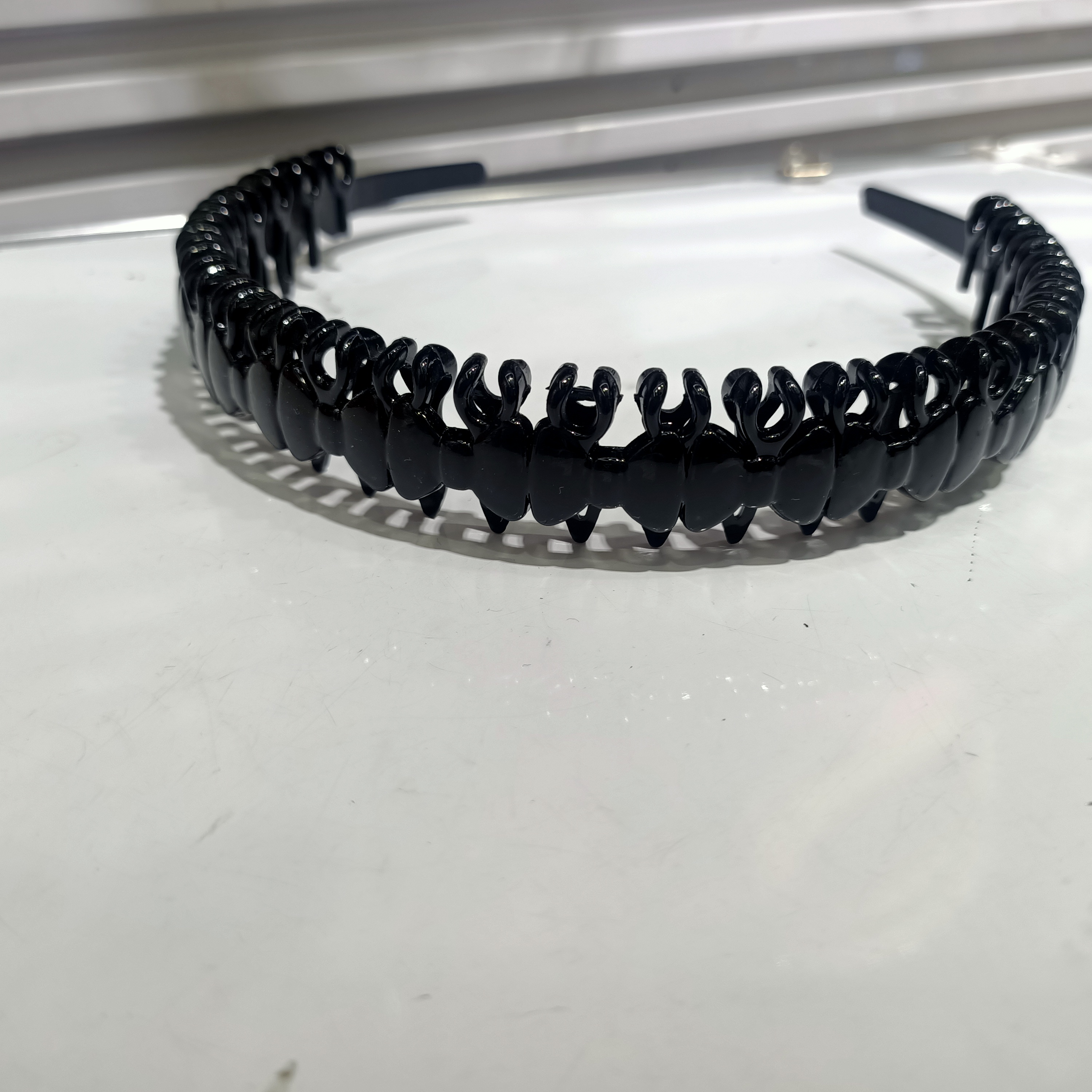 Bow tie comb black thumbnail