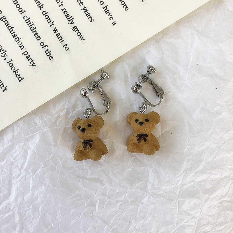 Korean cute cartoon bear earrings for women's ins style, elegant and beautiful new small earrings without ear holes and ear clips detail image 3