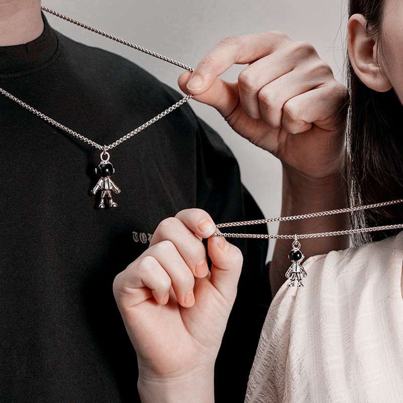 Astronaut for both men and women Application Scenario