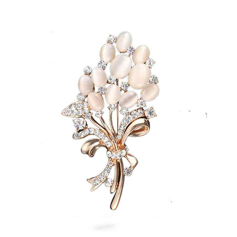 Cat's Eye Brooch