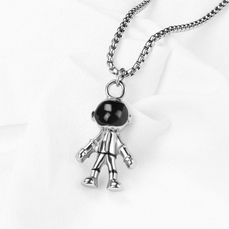 Astronaut for both men and women details Picture