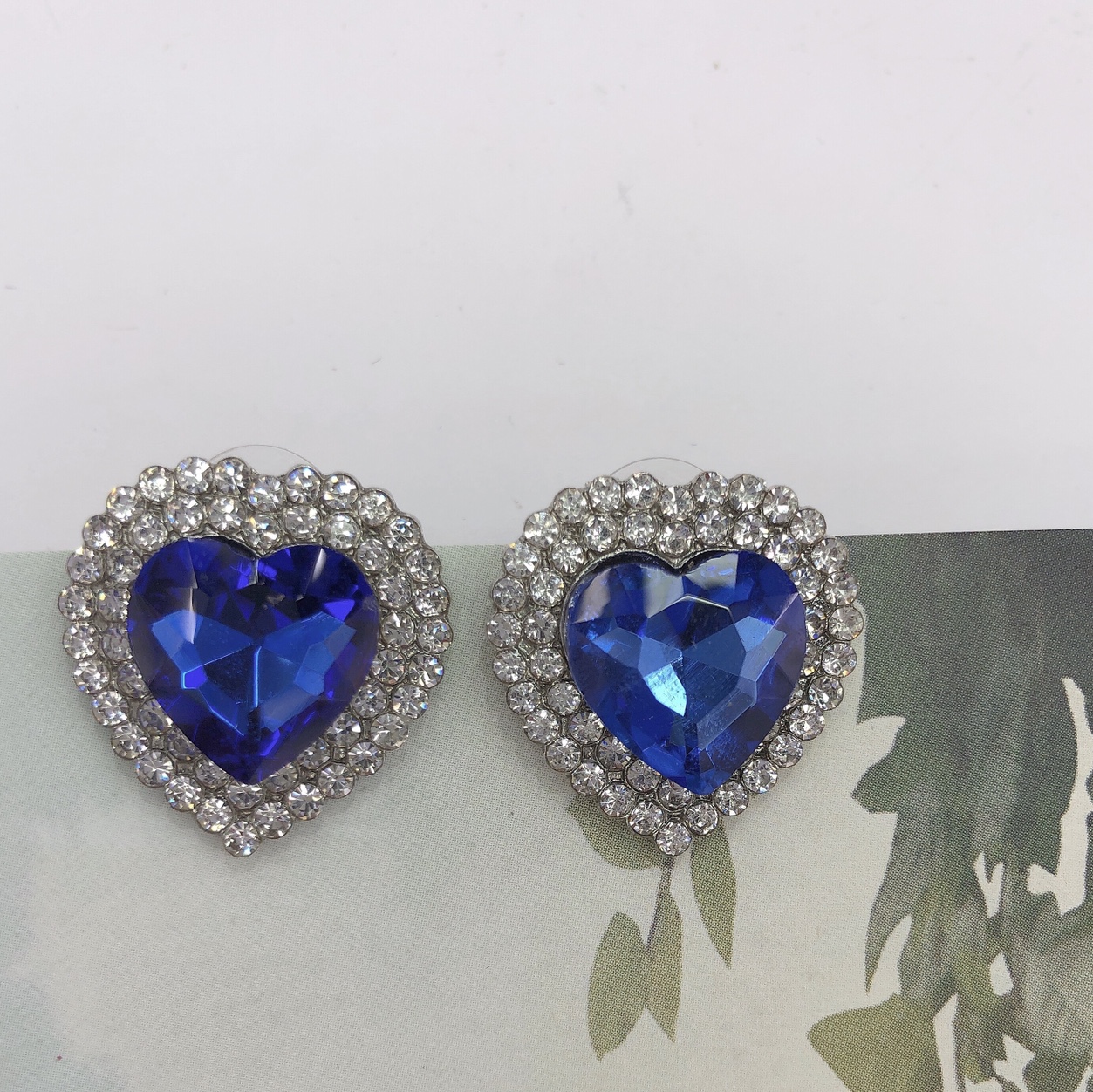 Heart of the Ocean Flash Diamond delicate love earrings