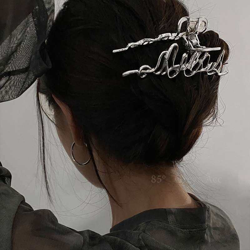 85-degree grey personalized irregular metal liquid-shaped hair clip, female irregular back head updo, large grabber hair accessory Item Picture