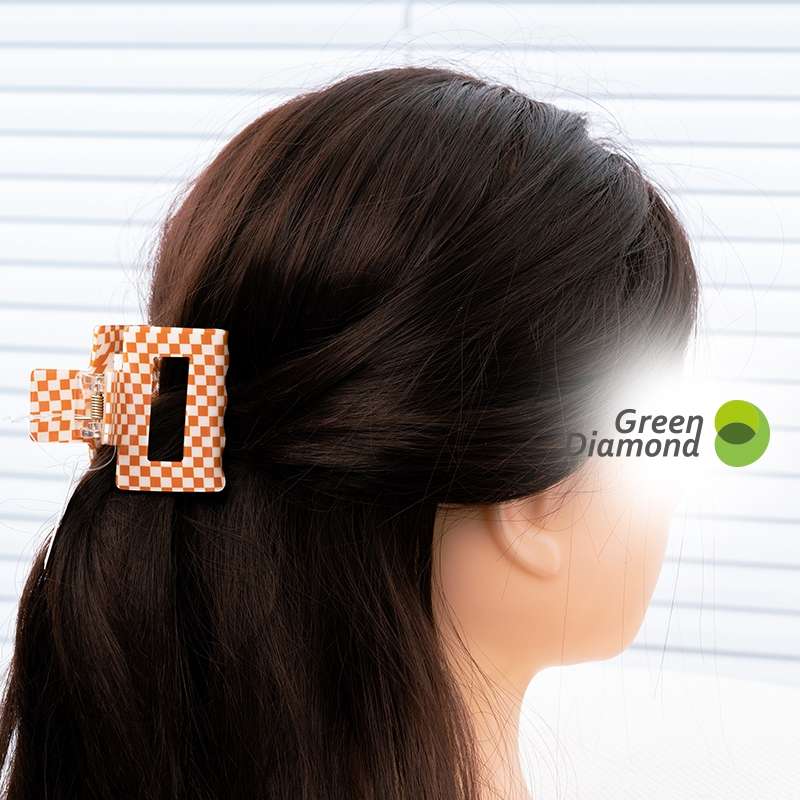 Simple acetate hair gripper checkered claw clip, refreshing plastic claw clip, half-princess hair clip, medium-sized hair claw hair accessory details Picture