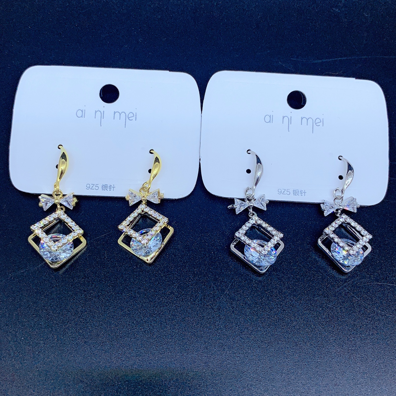 Bow-shaped zircon square exquisite earrings