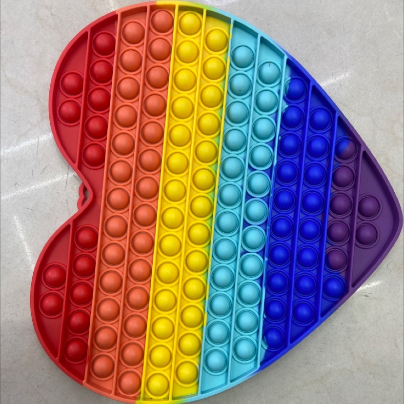 30CM灭鼠先锋犹太人思维棋彩虹彩色心形
产品图