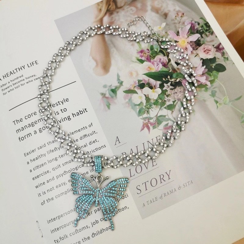 　网络爆款潮流时尚韩版可爱个性的蝴蝶满钻项链细节图