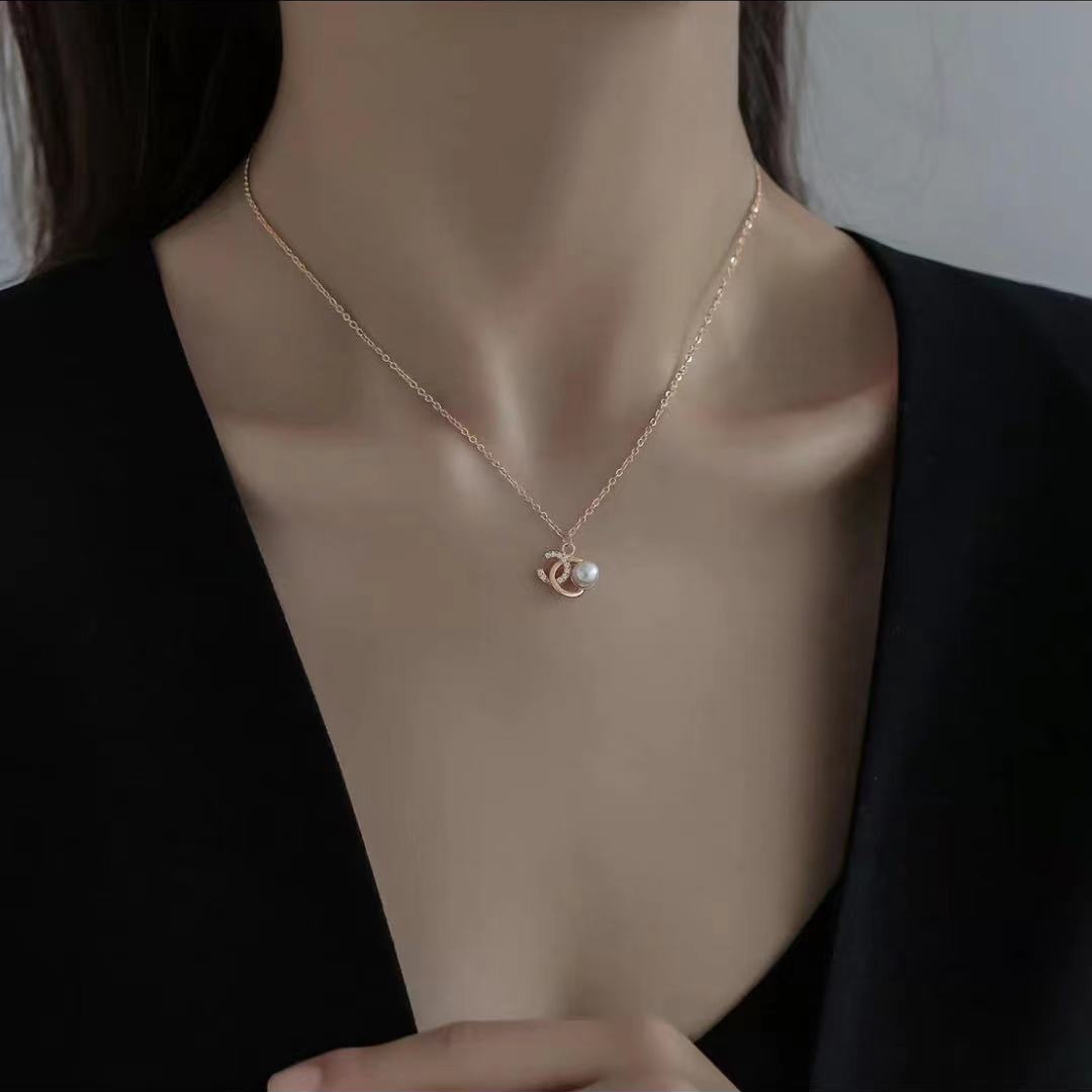 Double C clavicle chain