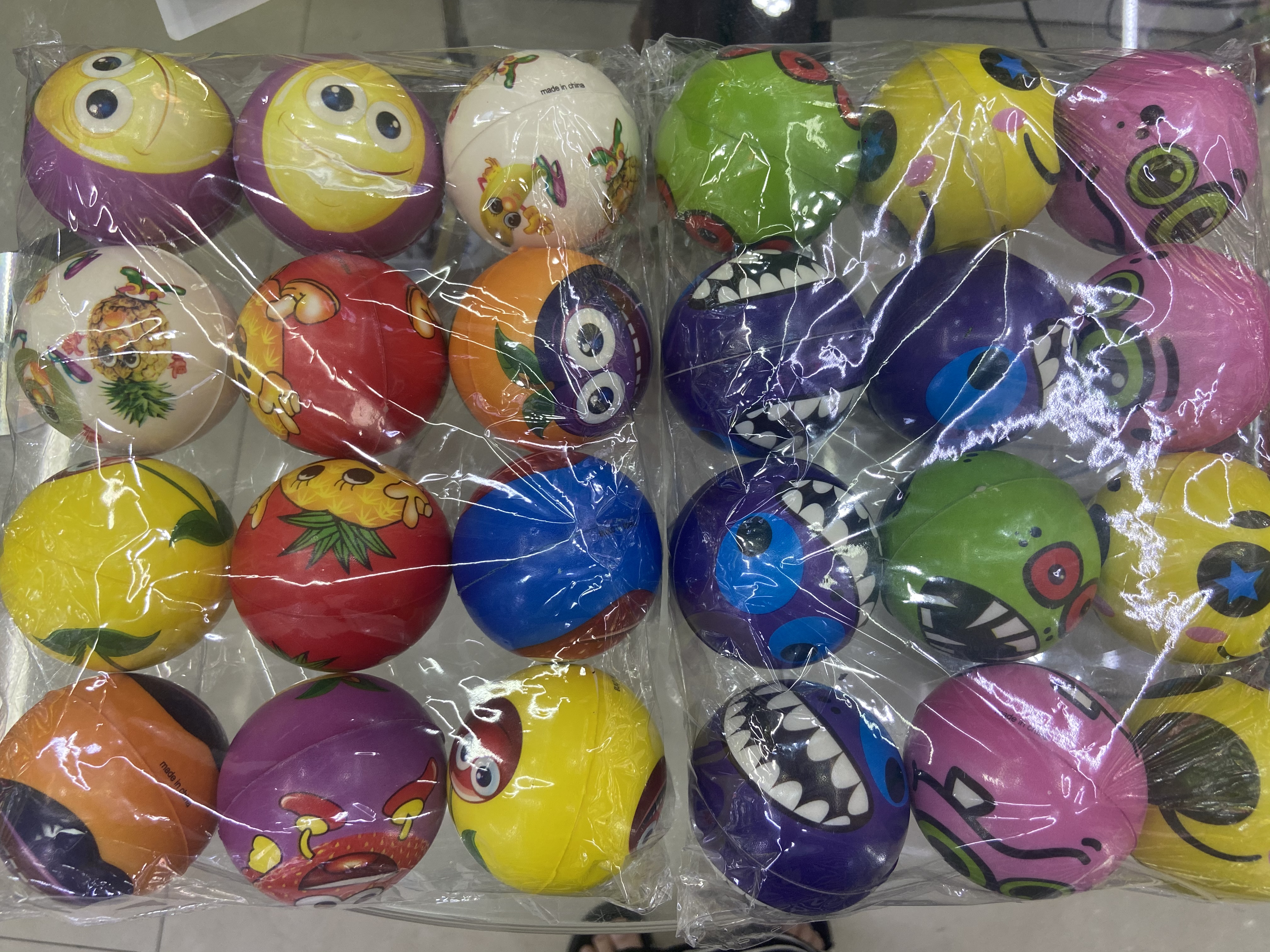 Factory direct sales 6.3 cm fruit ➕ strange face girls' boys toys sponge balls foam balls children 's. 12/oppla details Picture