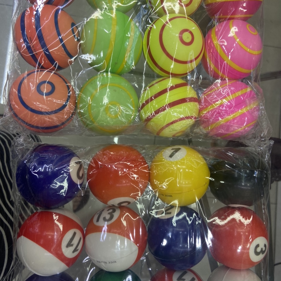 Factory direct sales 6.3 cm spiral ➕ billiards toys for girls and boys sponge balls foam balls children 's. 12/oppla