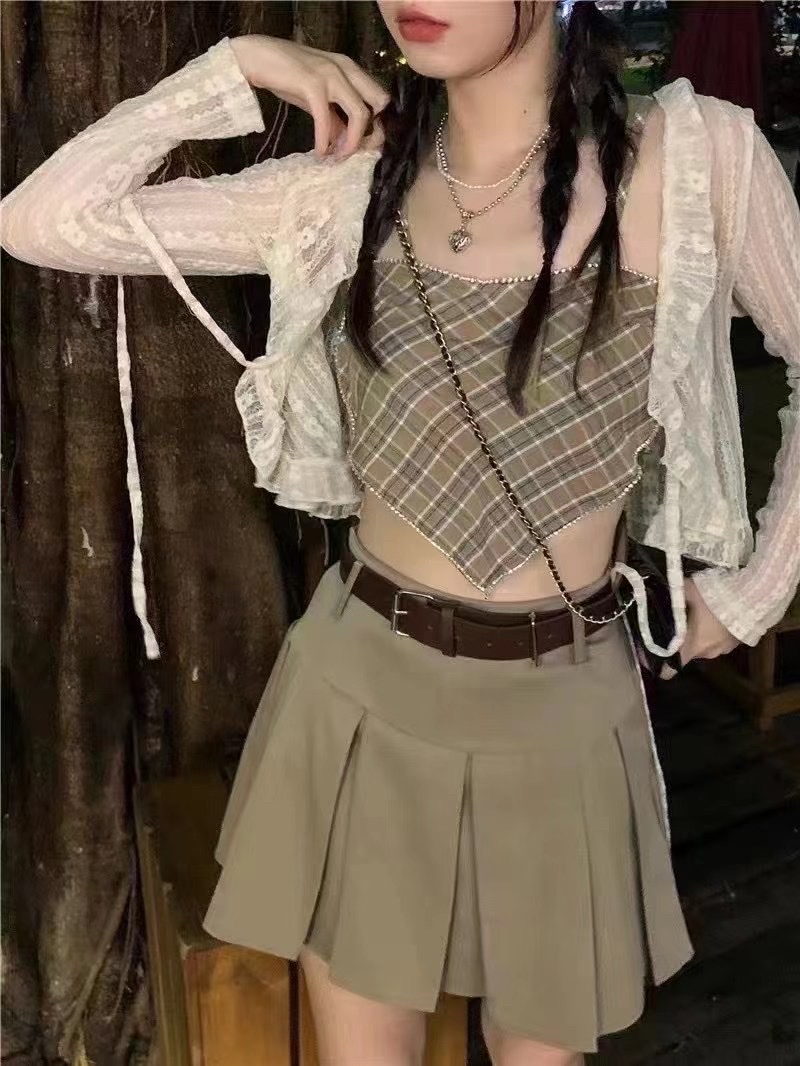 飒酷女孩穿搭蹦迪女团甜酷风格女装纯欲风上衣服辣妹吊带套装夏季详情图9