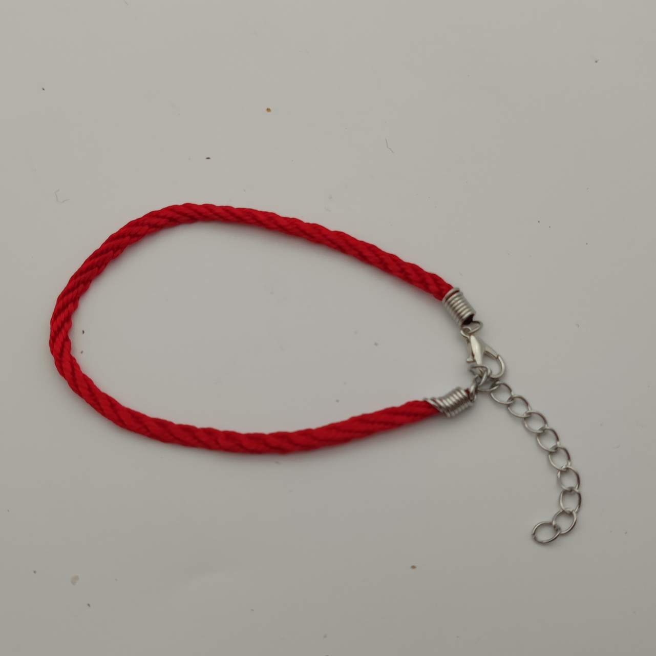 Bracelet 210
