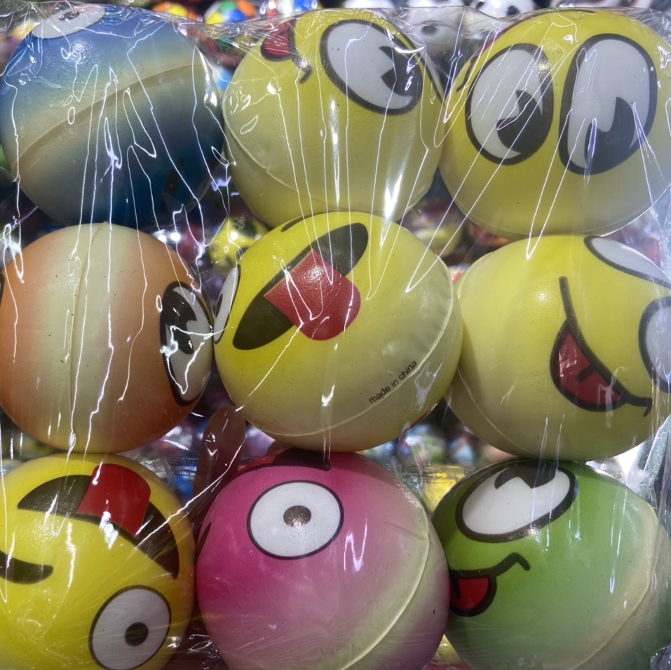 Factory direct sales: 7.6 cm net bread, cute expressions, smiling faces, boys and girls, pu balls, sponge balls