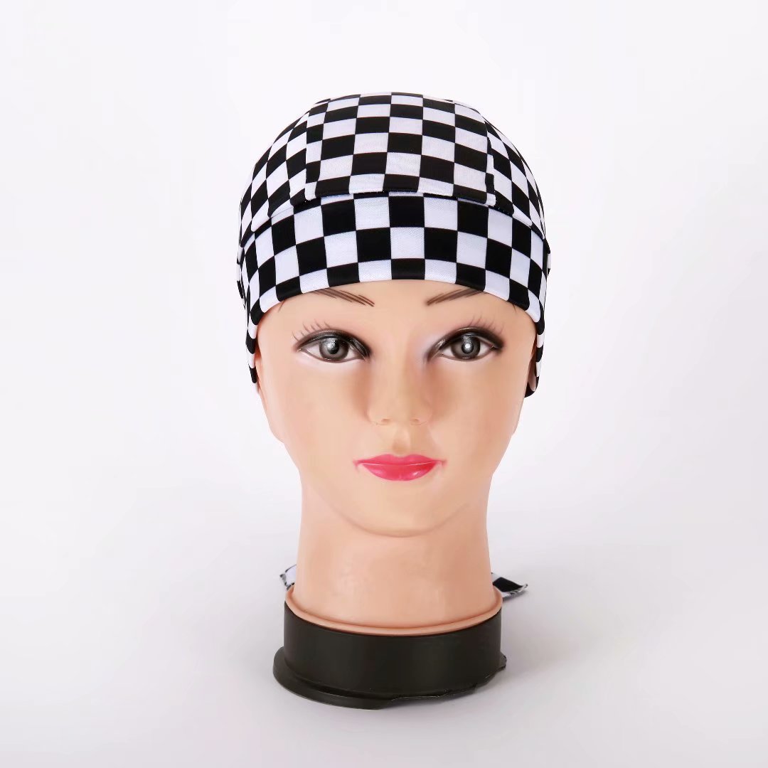 厂家直销供应汽车小挂旗，球迷用品，黑白格子织帽2