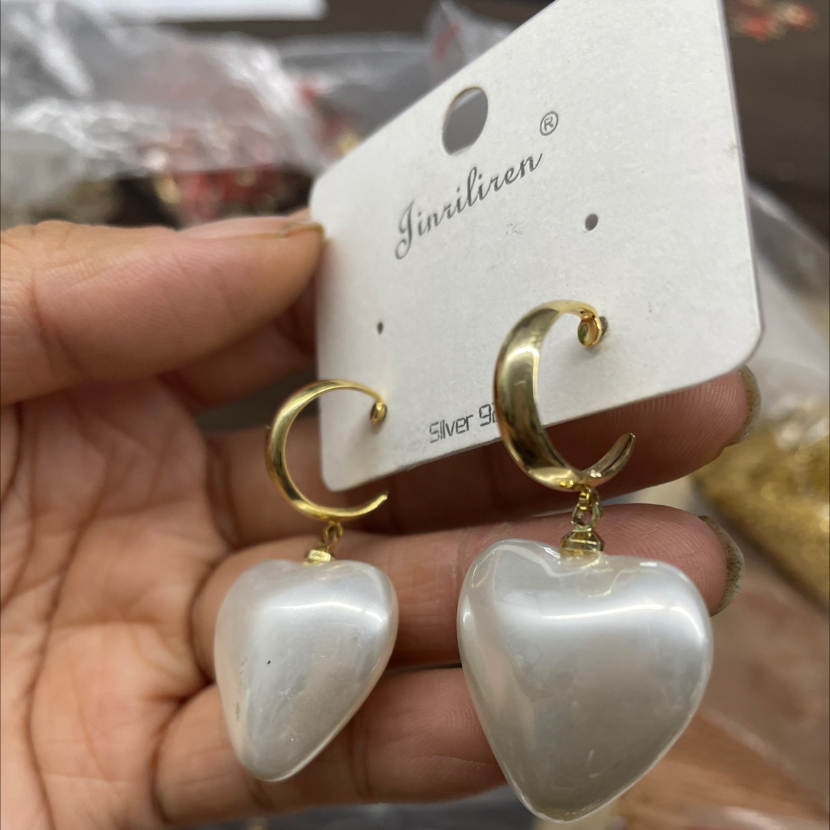 Today's Beauty Korean version Big Heart Pearl Pendant earrings with silver needles detail image 2