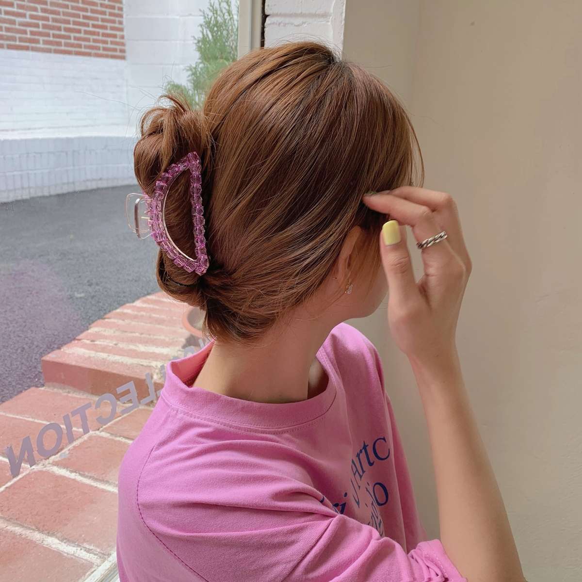Sweet and versatile crystal gripper for the back of the head, 2021 new style Japanese and Korean updo hair, bath hair gripper, super fairy hair accessory for women Specification image