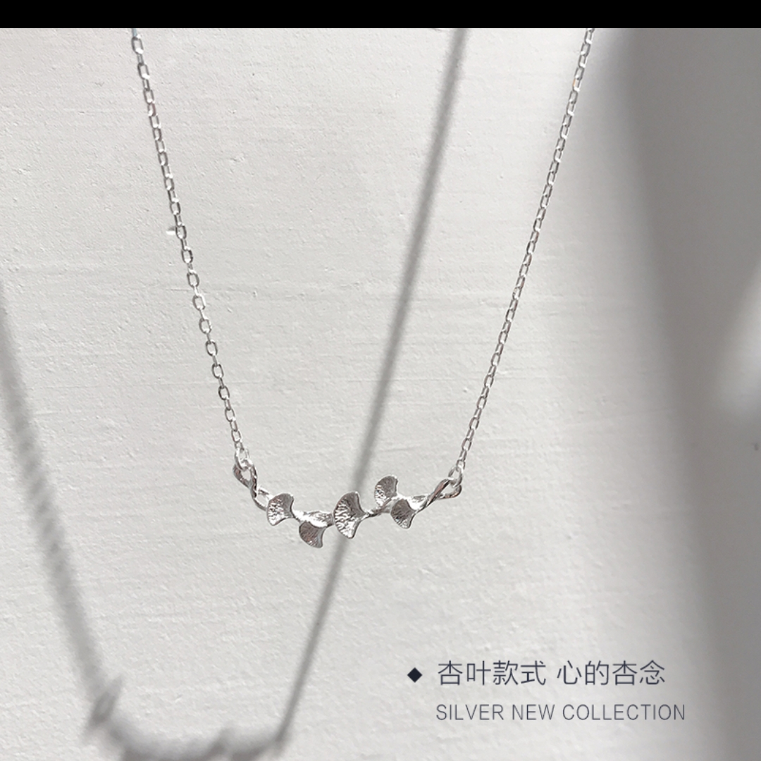 Ginkgo biloba clavicle chain