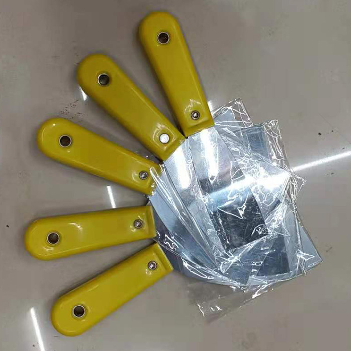 1寸黄色塑柄全尾油灰刀碳钢镜面