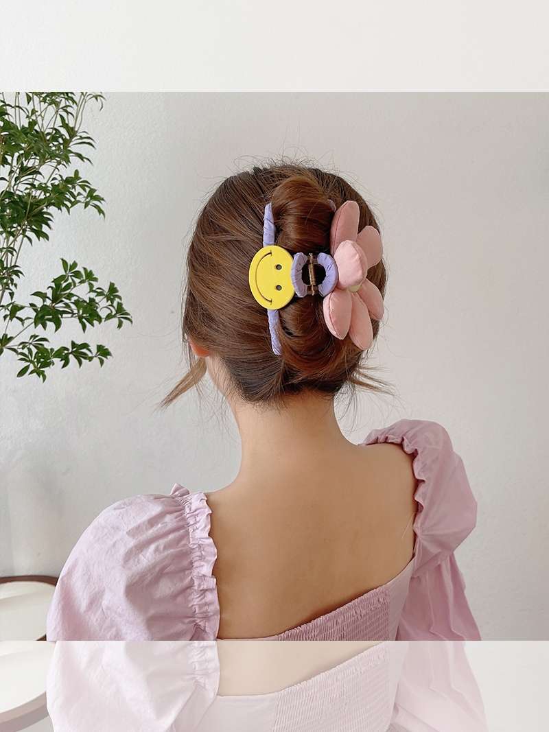 Sunflower Pie ~ Ins-style cute updo hair clip 2021 New style hair clip for women, large shark clip at the back of the head Item Picture