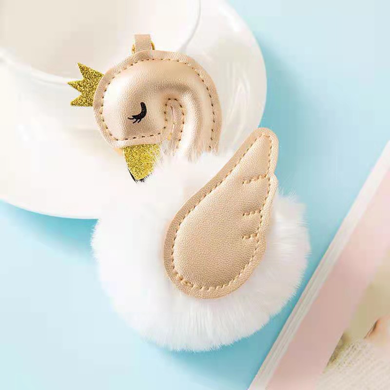 白色火烈鸟毛球造型钥匙扣挂件