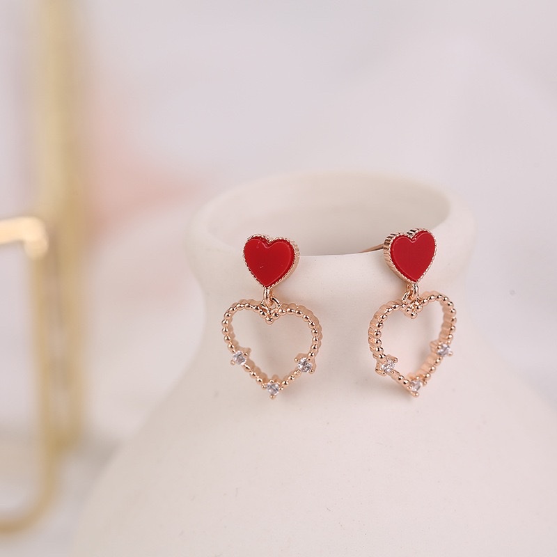 Coreano temperamento dulce corazón aretes simple y versátil calado corazón de melocotón pendientes micro insertos detail image 2