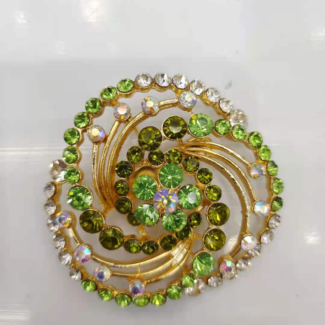 Fashion Brooch 318 thumbnail