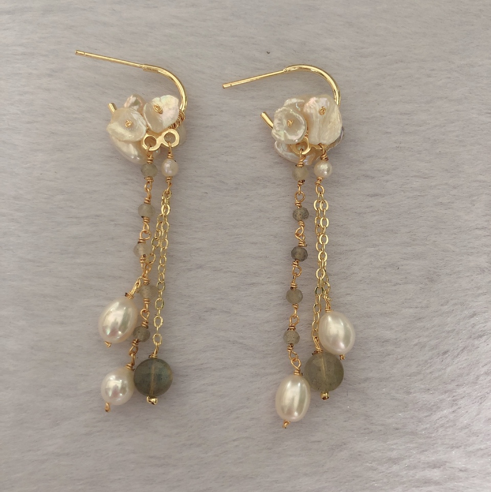 Pure hand-woven natural pearl natural stone essential retro earrings for girls