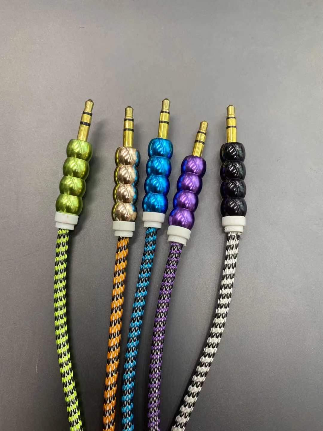 Guangdong Sogo headphones, audio cables Item Picture
